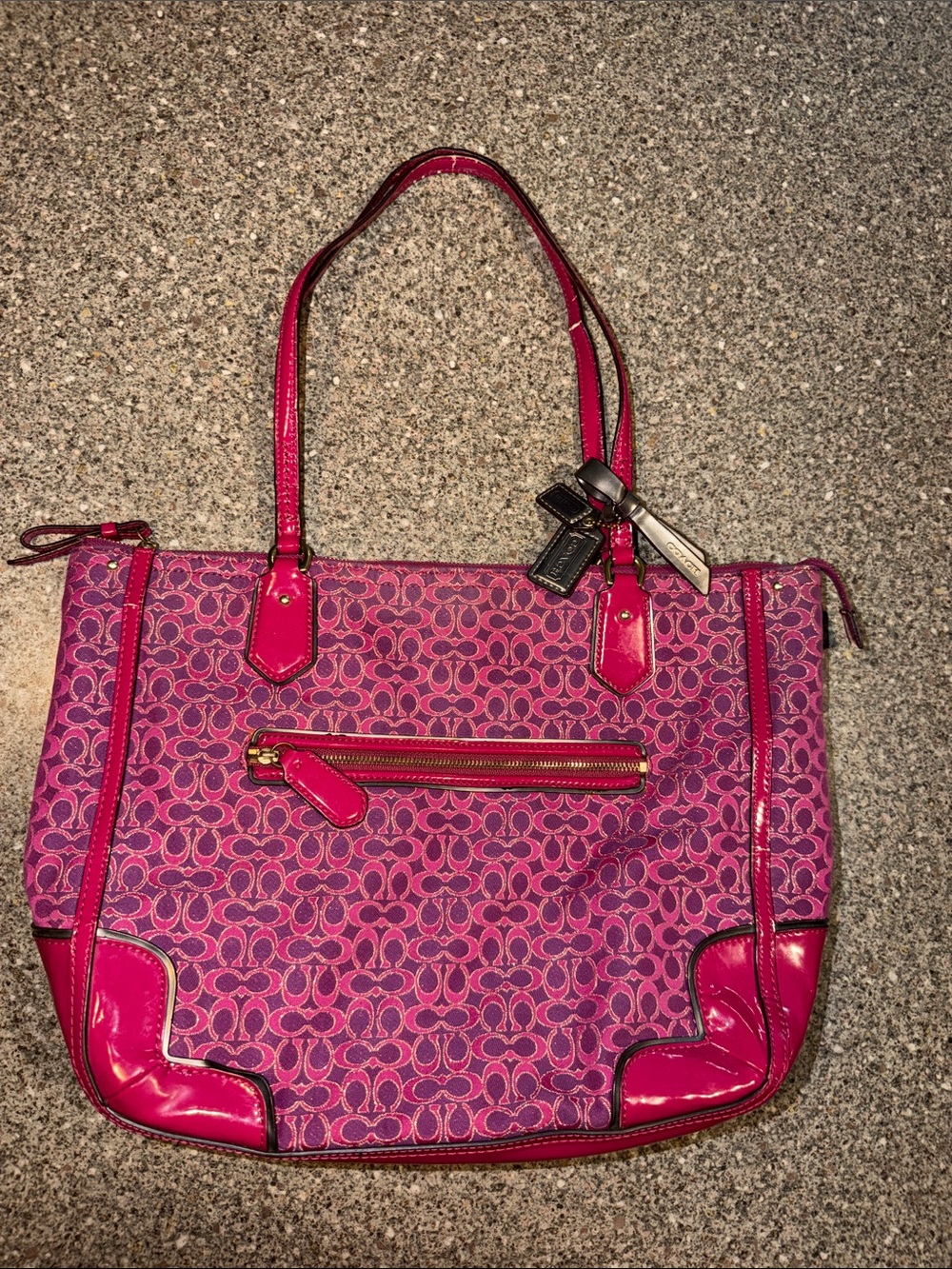 Coach poppy signature magenta gold patent leather bag tote purse -y2k